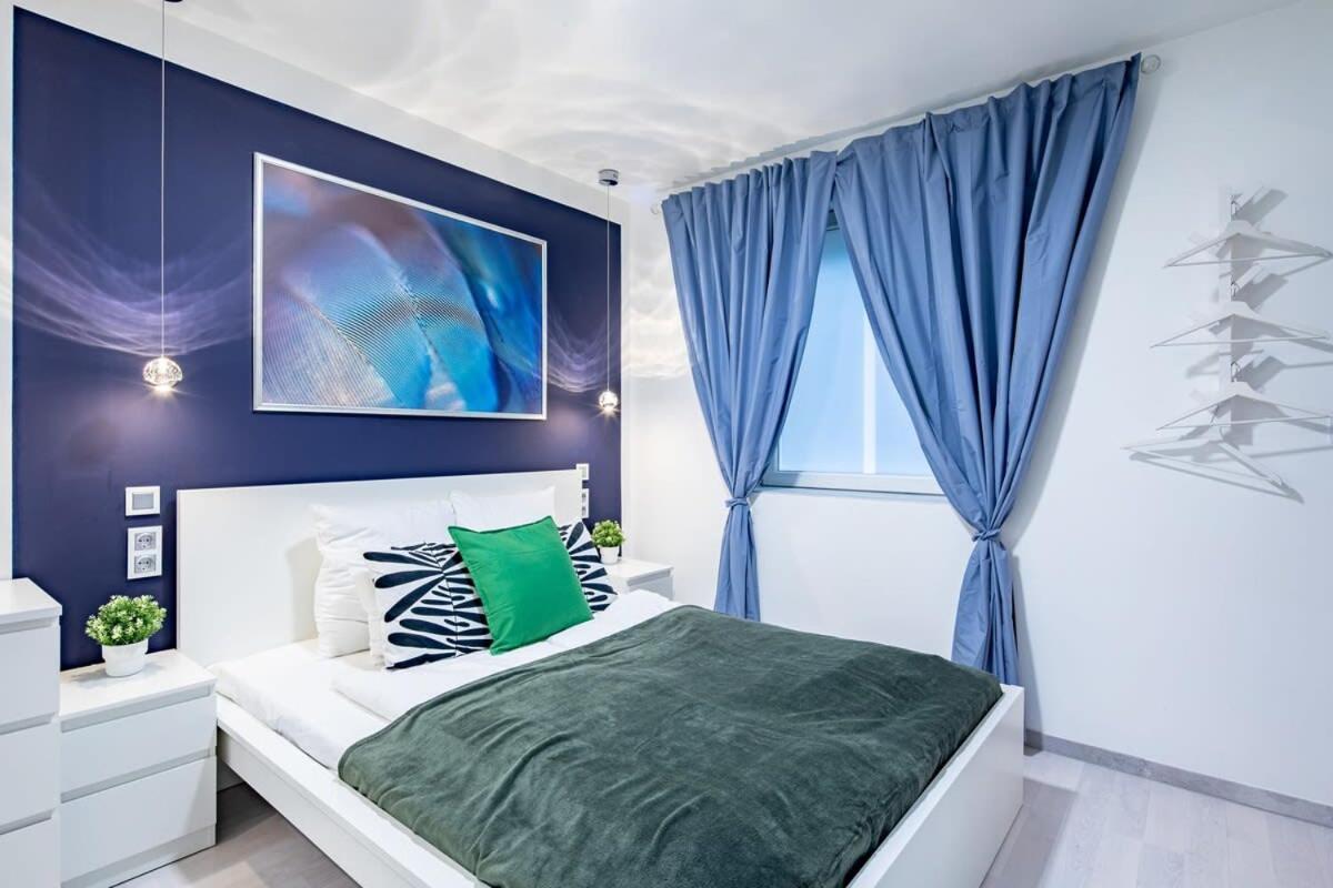 Central - New - Quiet Sleep Apartment Budapest Exterior photo